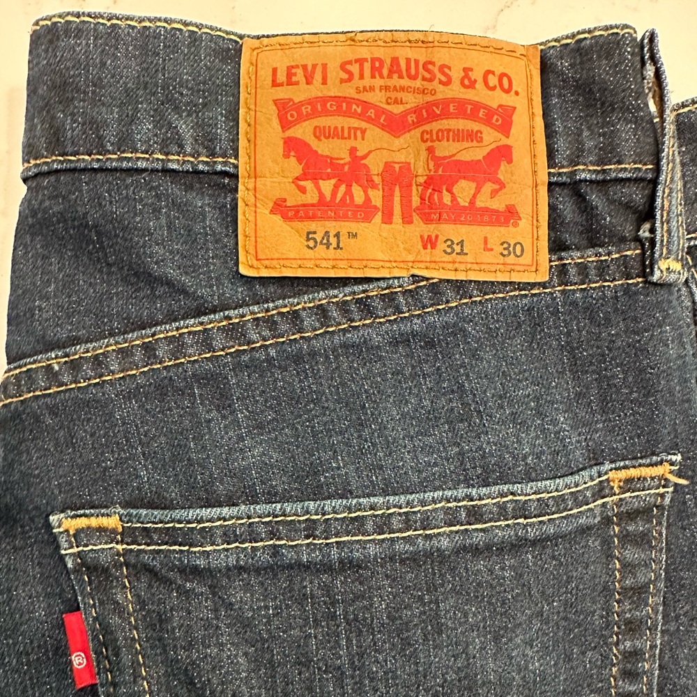 Men’s Levi’s 541 31 x 30 Denim Jeans